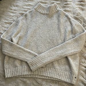 American Eagle Turtleneck, Size M